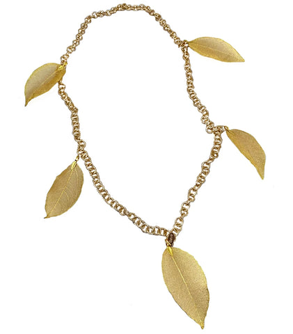Gold Leaves Nobility Necklace